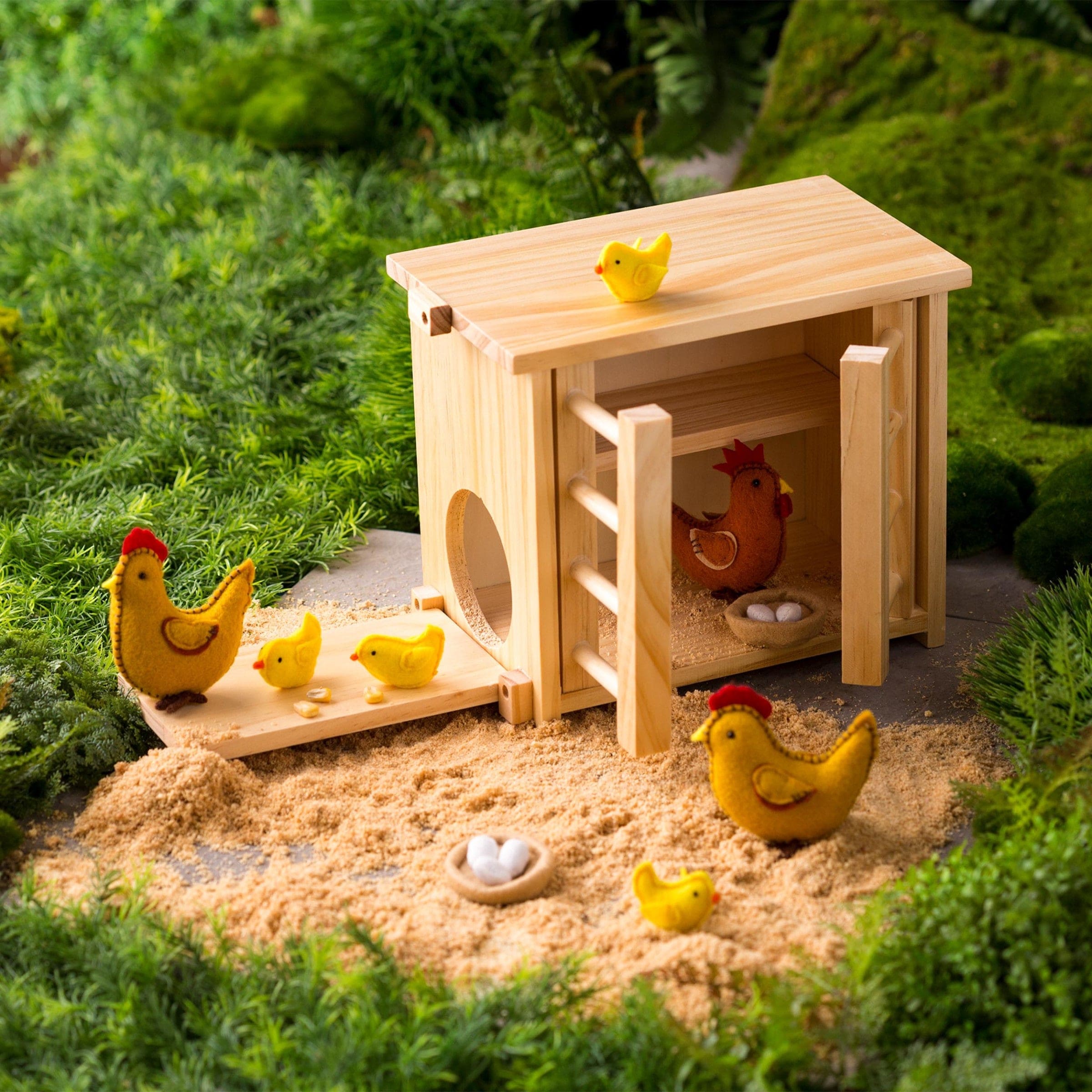 Toy sales chicken coop