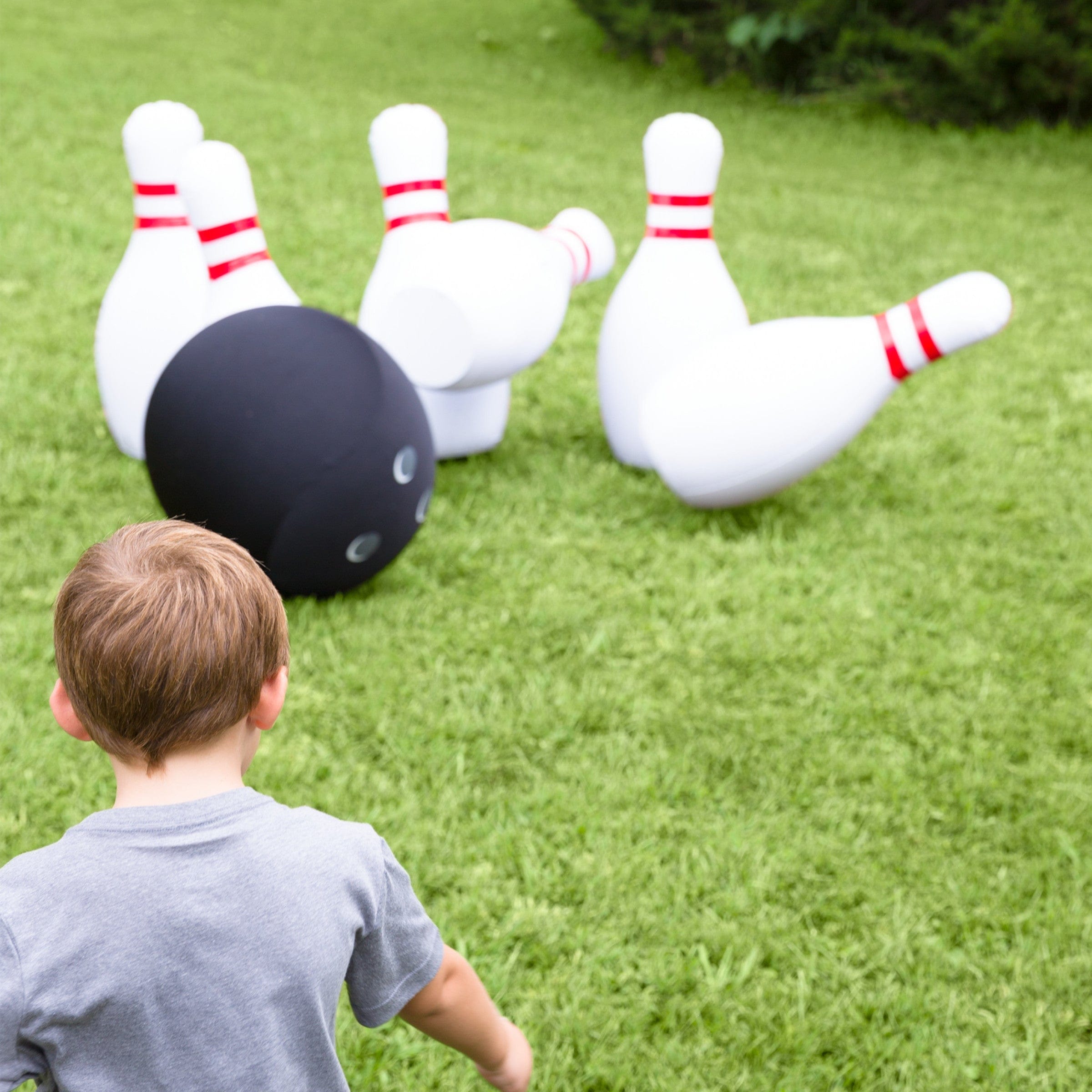 Jumbo inflatable clearance bowling set