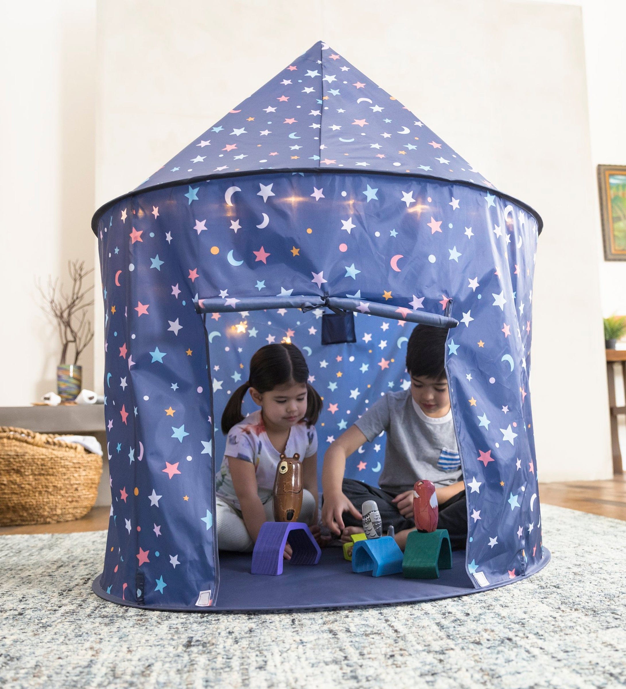 Play tent hot sale lights